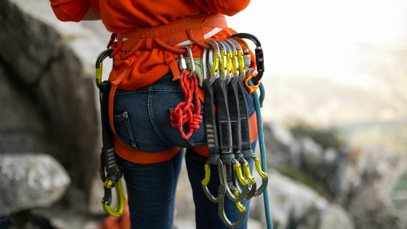 Bezpieczne wspinaczki w górach: Wszystko, co powinieneś wiedzieć o ubezpieczeniu dla pasjonatów wspinaczek
